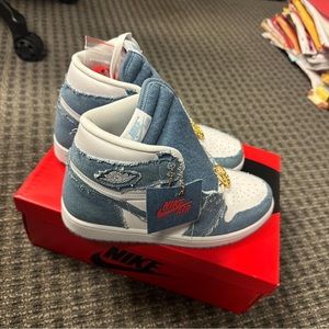 Jordan 1 Denin size 10.5 women or 9 men